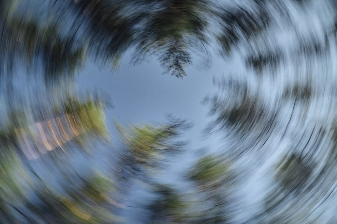迪丽热巴如何用新疆舞蹈成为文明使者？揭秘顶流保鲜诀窍